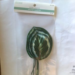 🍁10/$10 or 20/$15🍁 Buy More Save More Item